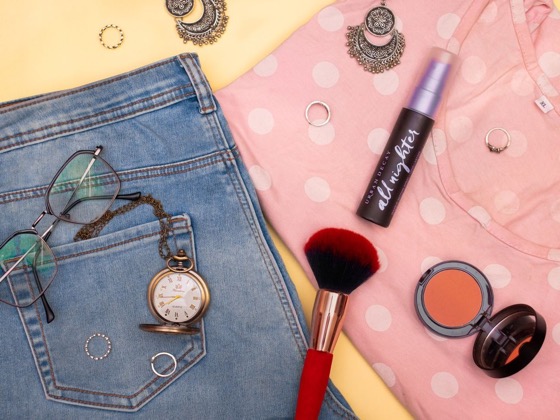 Products laid out for an online store product catalogue